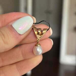14k Gold Pearl Slider Pendant
